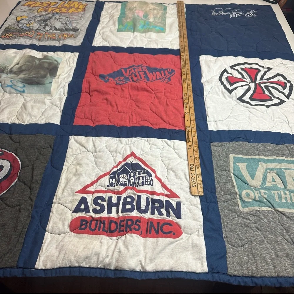 Skateboard Logo T-Shirt Quilt Throw| Vans · STP · Indie | 44x44 Boy Room Blanket